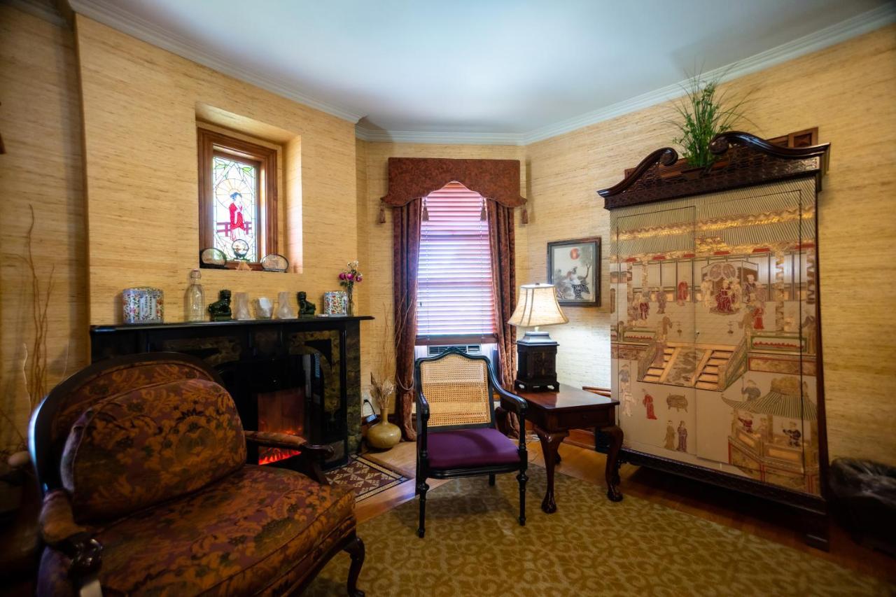 Historic Webster House Bed And Breakfast Inn 베이 시티 외부 사진